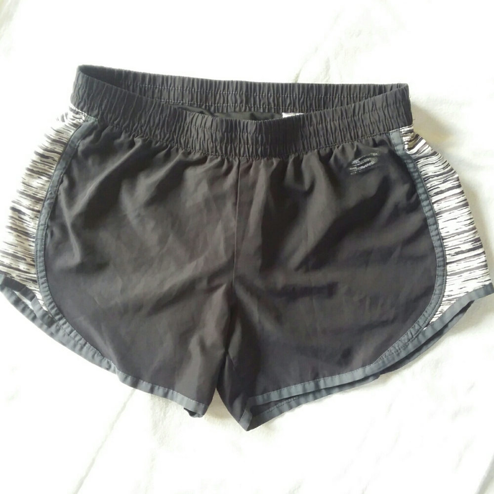 Sketchers Sport Performance Athletic Shorts/Small